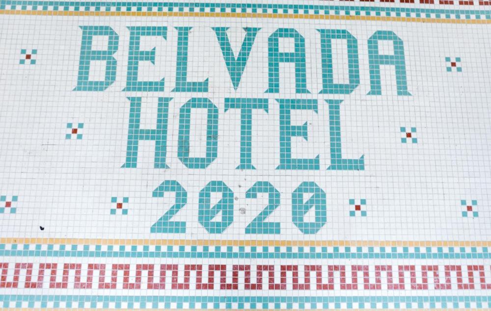 Belvada Hotel Tonopah Exteriör bild